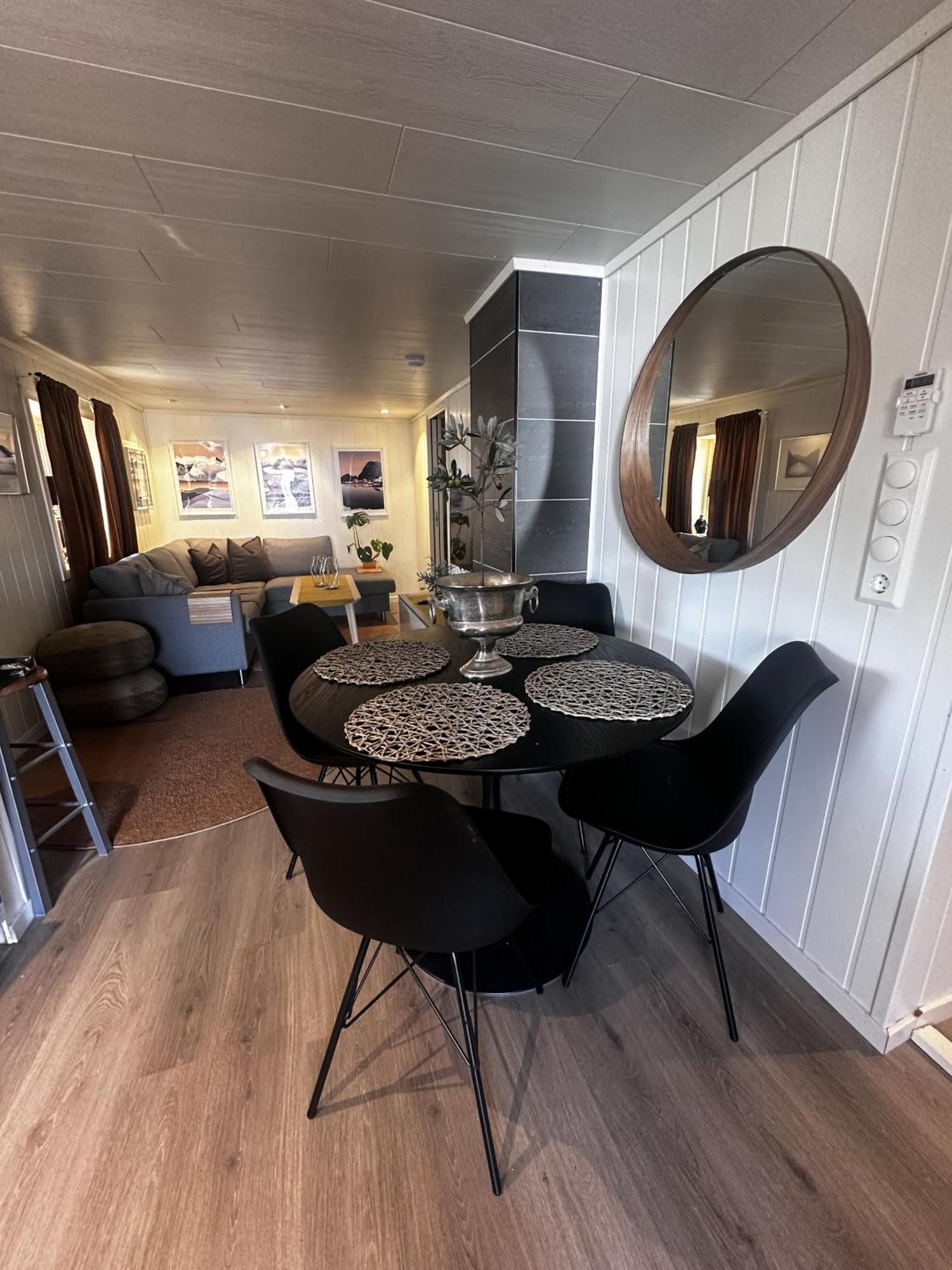 Kb Basement Apartment Sørvågen Exteriér fotografie